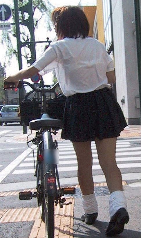 【街撮りJK】撮影者のセンスが光る夏服女子高生の街撮り画像ｗｗｗｗ その7