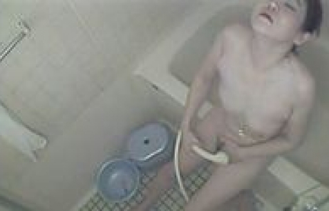 【シャワーオナニーエロ画像】一般女性のほとんどがやっている…お風呂のついでにシャワーオナニー！覗かれた痴態がエロすぎるｗｗｗ その1