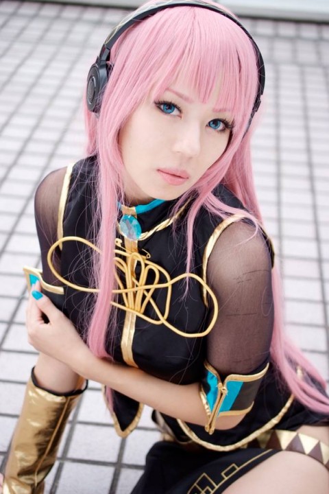 eroangle3119_08