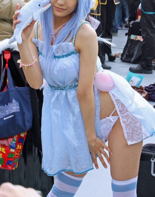 【コスプレエロ画像】コスプレイヤーさんの下半身がむちむち過ぎてムラムラがとまらない…コミケ会場のトイレがイカ臭くなるわけだｗｗｗ その6