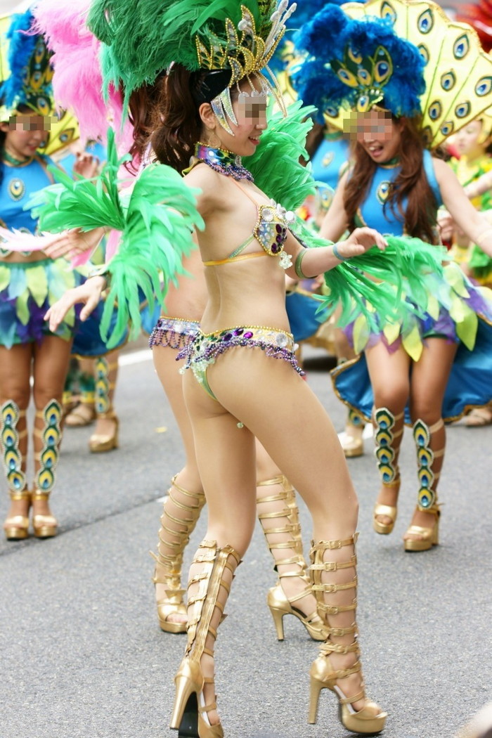 【サンバエロ画像】日本でサンバが人気な理由がエロ以外で見つからない…ポロリ寸前の過激な踊りが勃起不可避ｗｗｗ その12